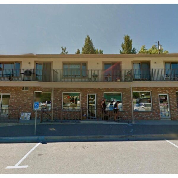 FRANCHISE + LOCATION H R Block, Invermere_01_ft
